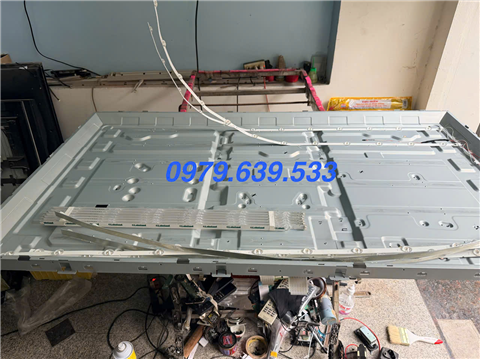 Cách Tự Thay Đèn LED Tivi LG Tại Nhà Đơn Giản