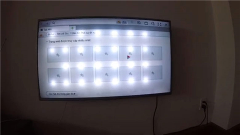 Màn Hình Tivi LG Bị Đốm Sáng