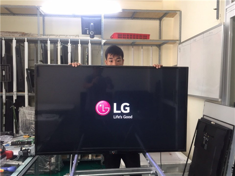 Tivi LG Bị Tắt Bật Liên Tục